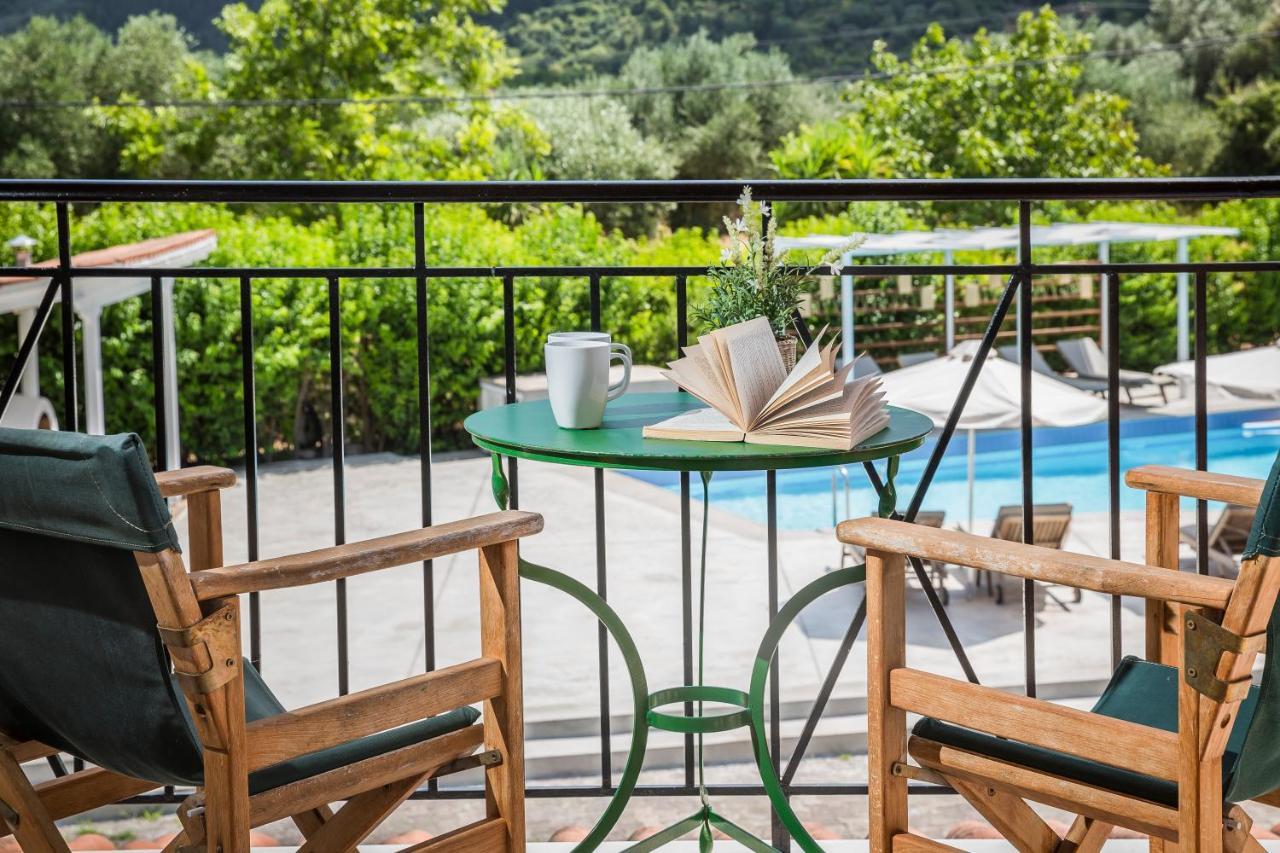 Emily Holiday home *